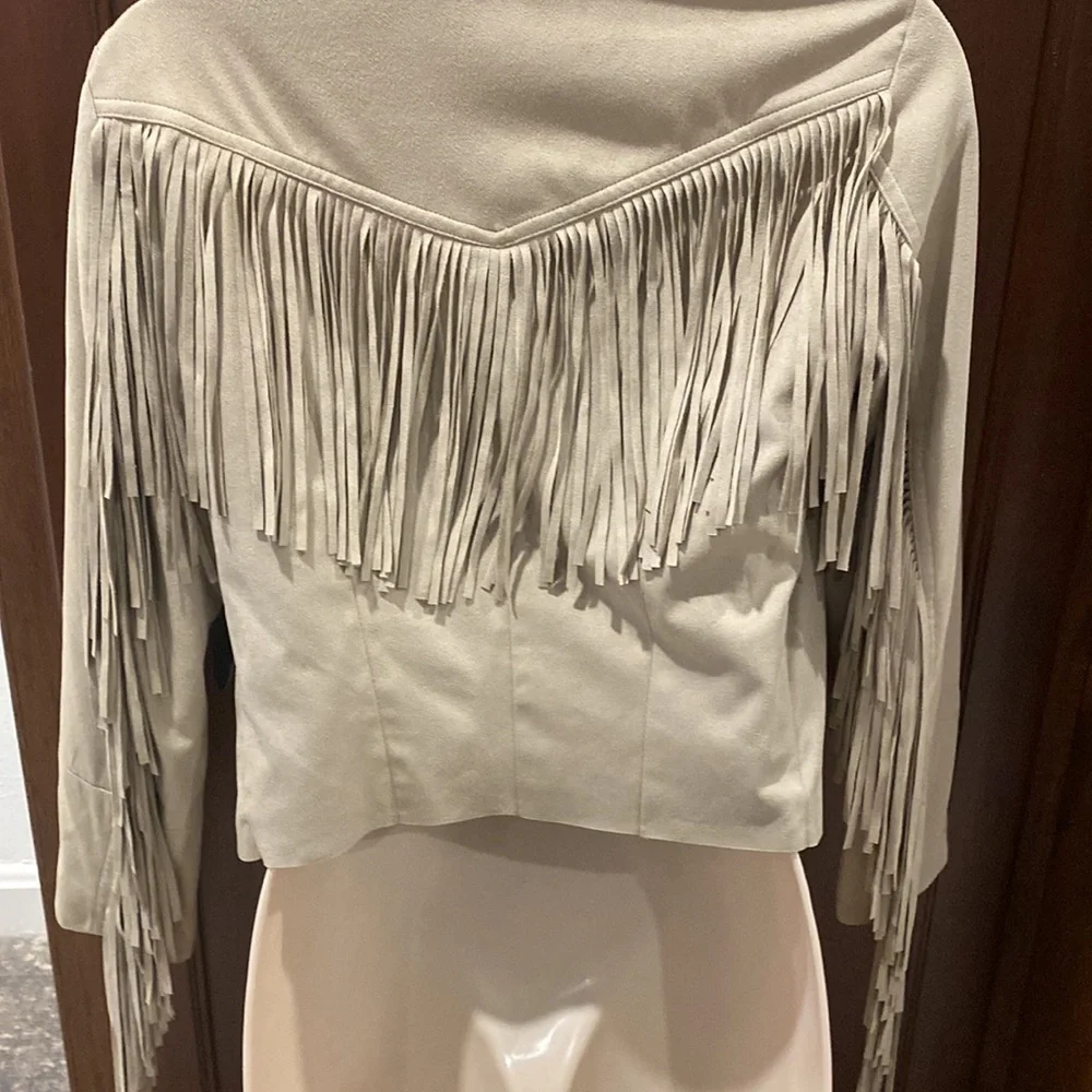 SCOOP VEGAN NWT FRINGE SHORT JACKET